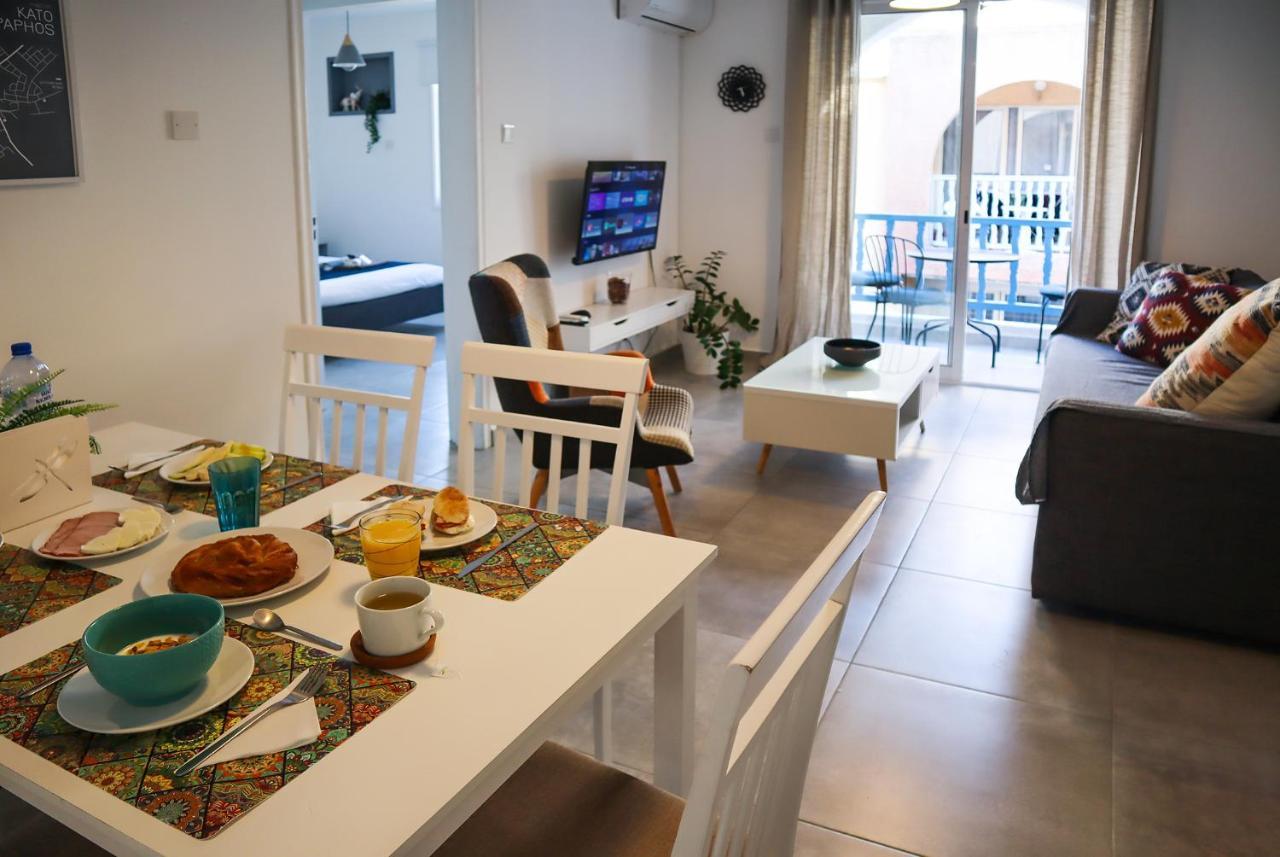 Alex'S Vacation Suite - 100M From The Beach - 6 Guests Paphos Eksteriør bilde