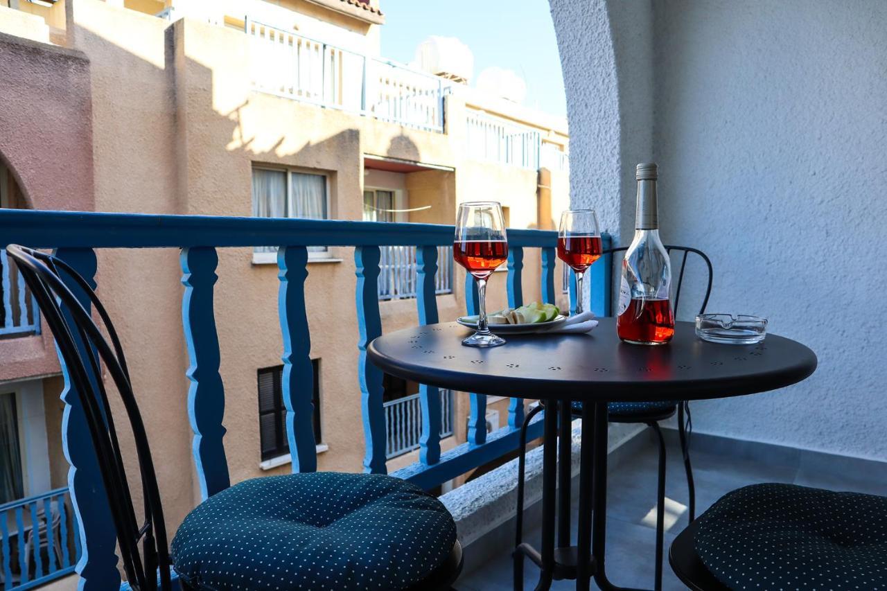 Alex'S Vacation Suite - 100M From The Beach - 6 Guests Paphos Eksteriør bilde