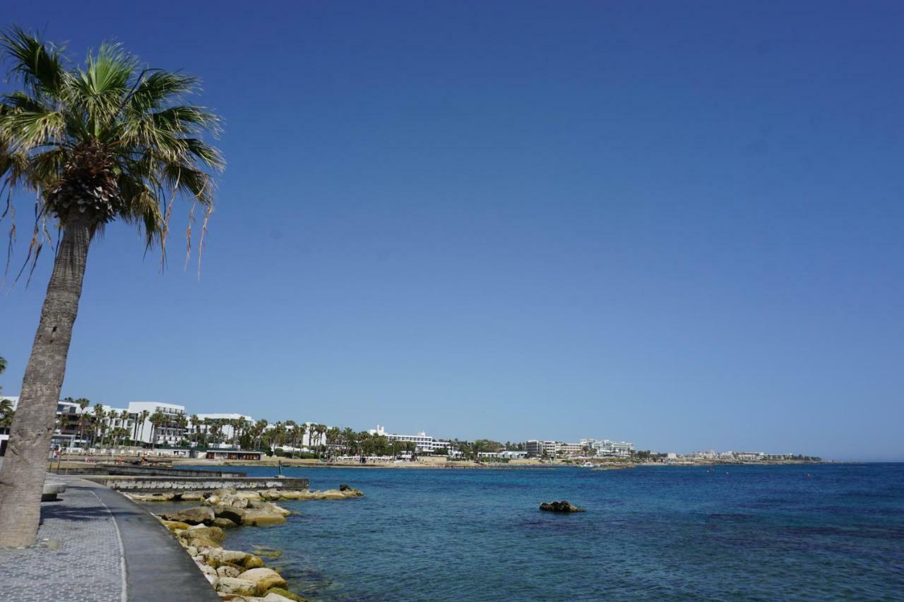 Alex'S Vacation Suite - 100M From The Beach - 6 Guests Paphos Eksteriør bilde